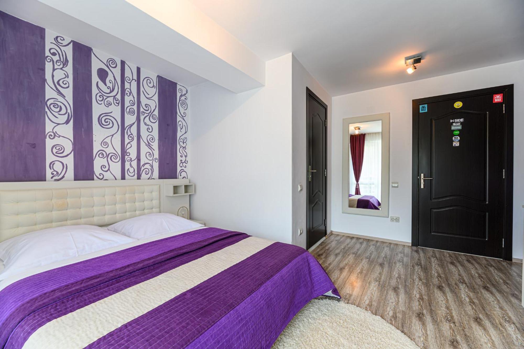 Casa Ramino Hotell Buşteni Exteriör bild