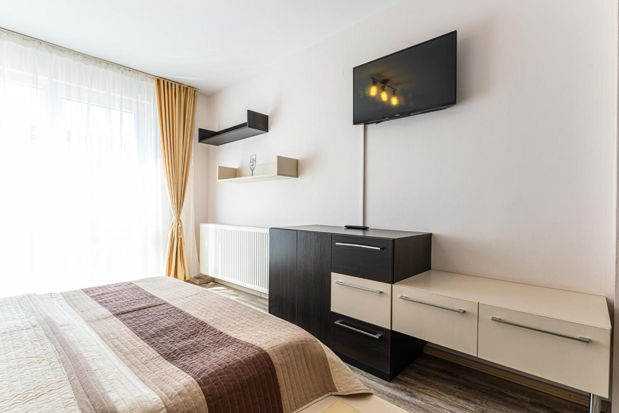 Casa Ramino Hotell Buşteni Exteriör bild